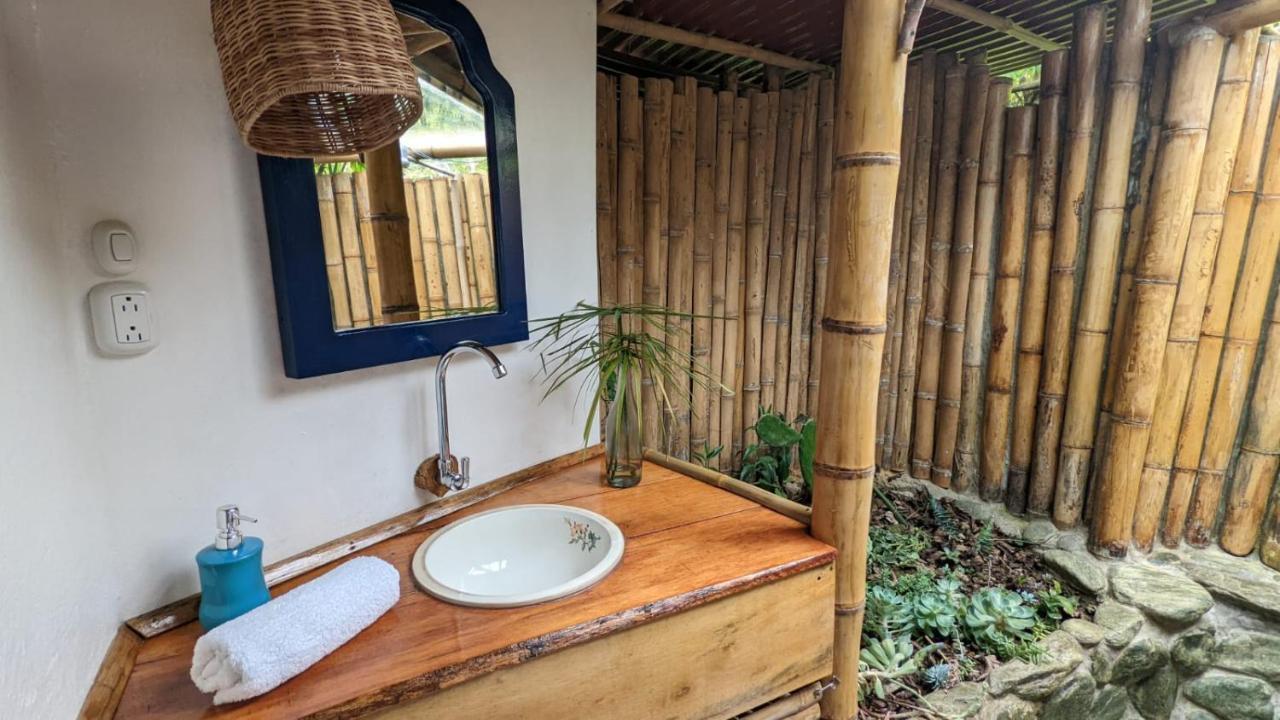 Finca Flora Del Rio, Habitacion Las Orquideas Pijao Zewnętrze zdjęcie